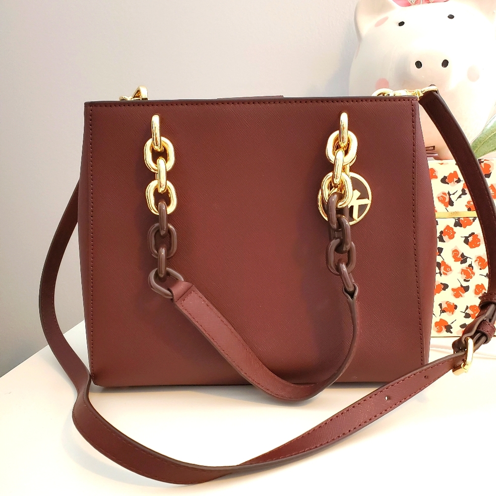 Michael kors medium chain top handle crossbody bag